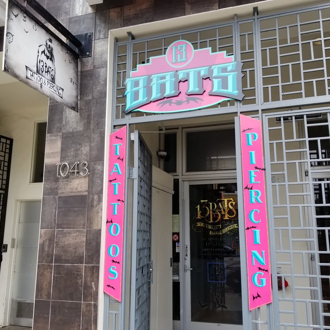 13 Bats Tattoo and Piercing Studio 3