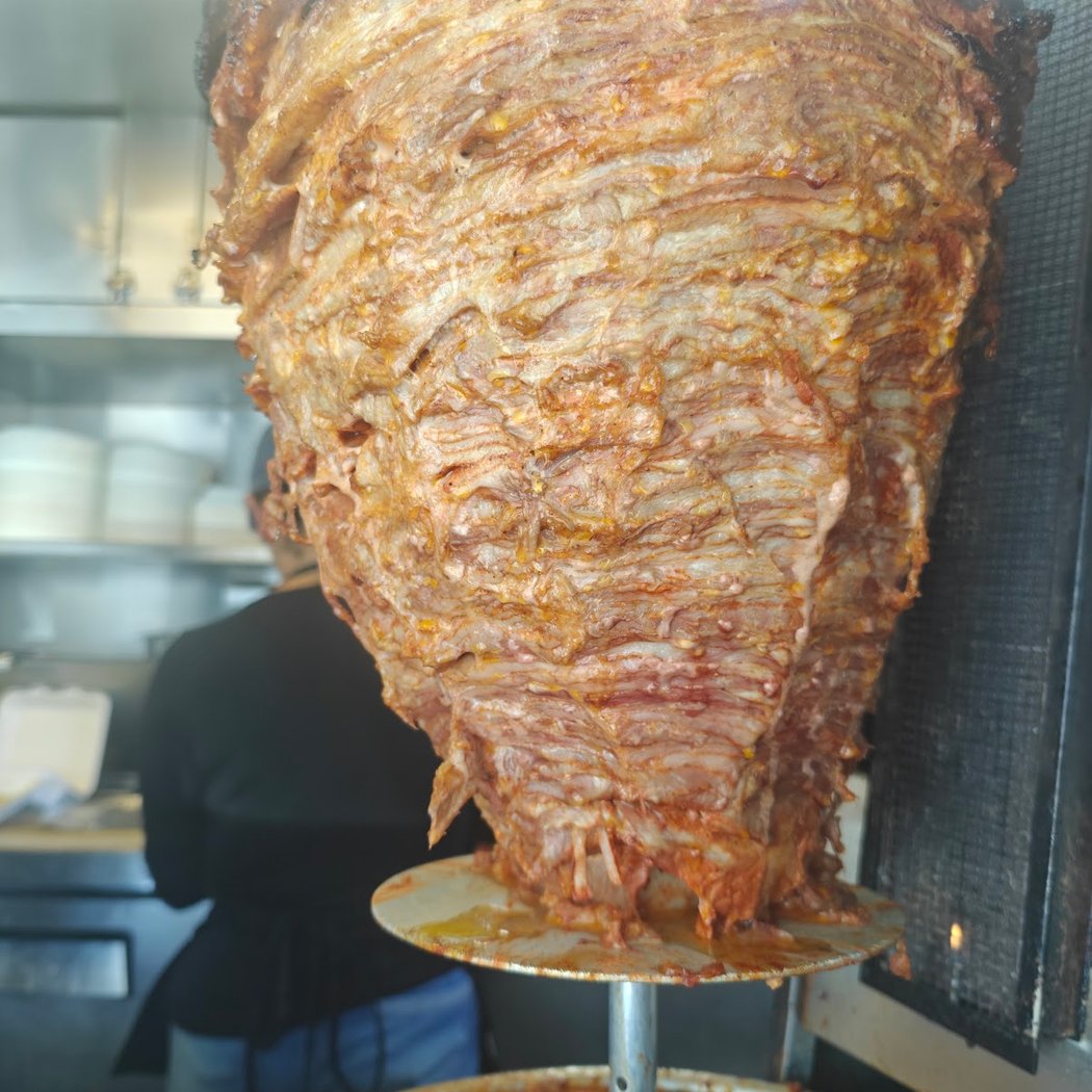 Los Carnalitos Food Truck 1