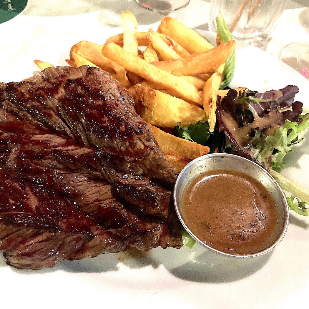 Aux Ours 1