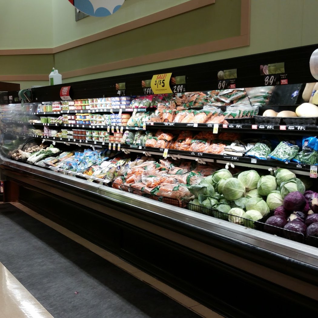 Schnucks Pekin 3