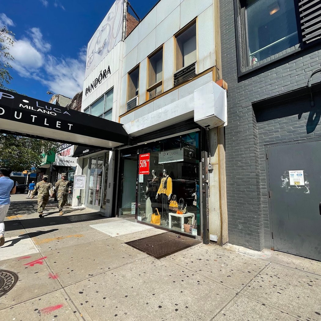 P.Luca Outlet Brooklyn 3