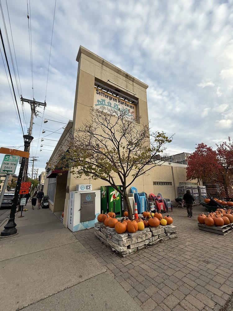 Linden Hills Farmers Market – Sunday 1