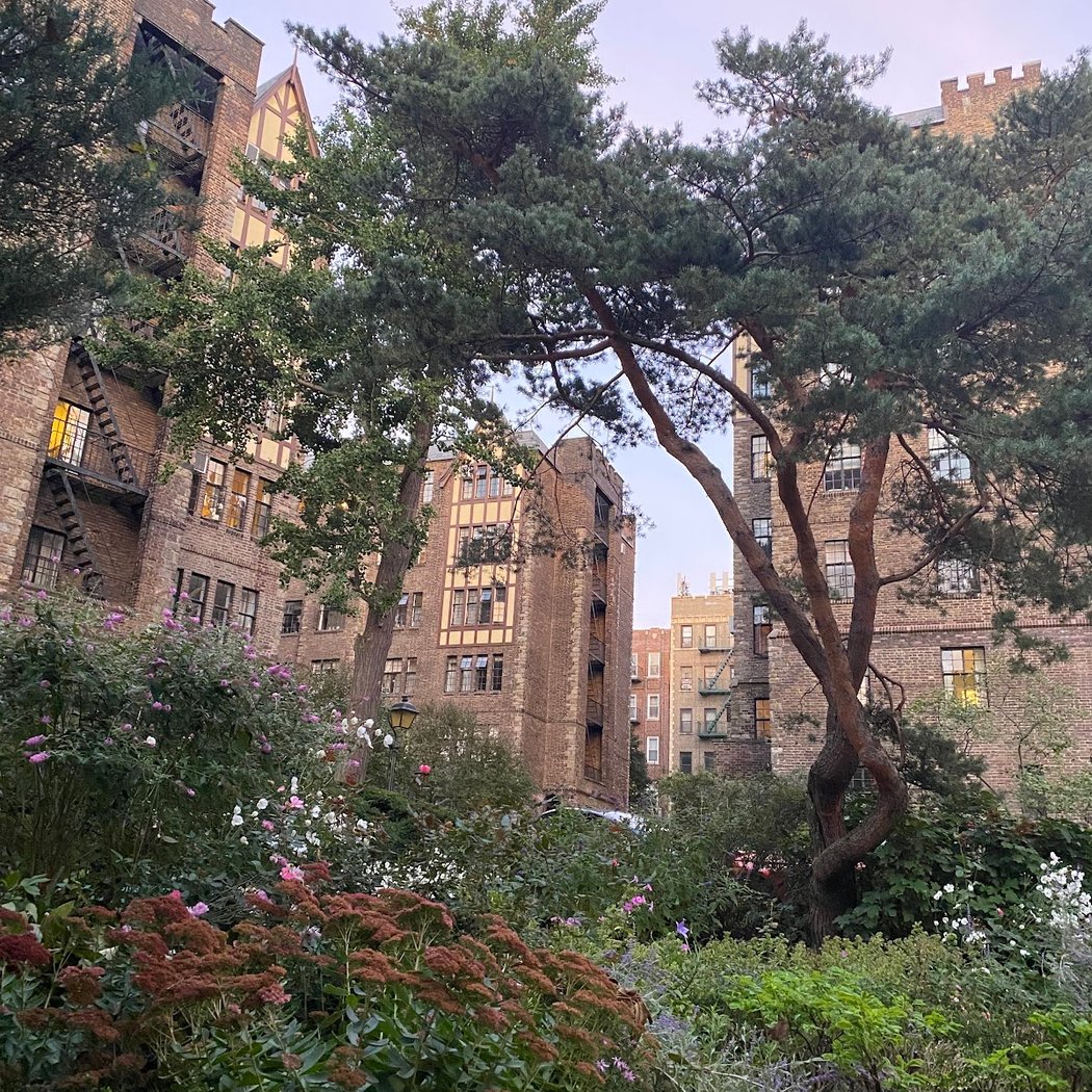 Hudson View Gardens 3