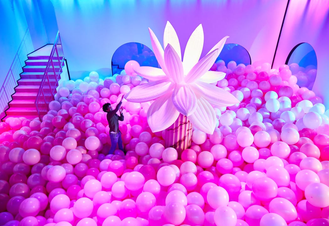 Bubble Planet: An Immersive Experience - Oakland 1