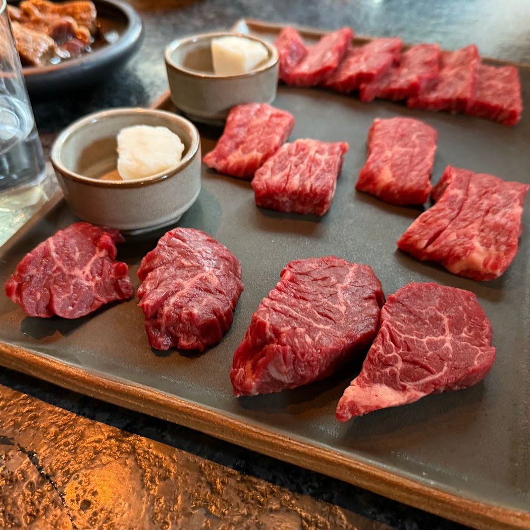 PERILLA steakhouse 1
