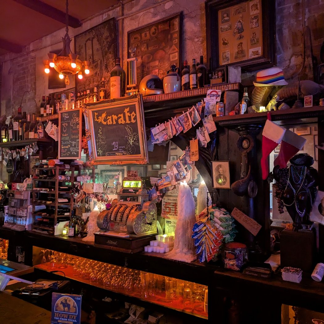La Carafe 3