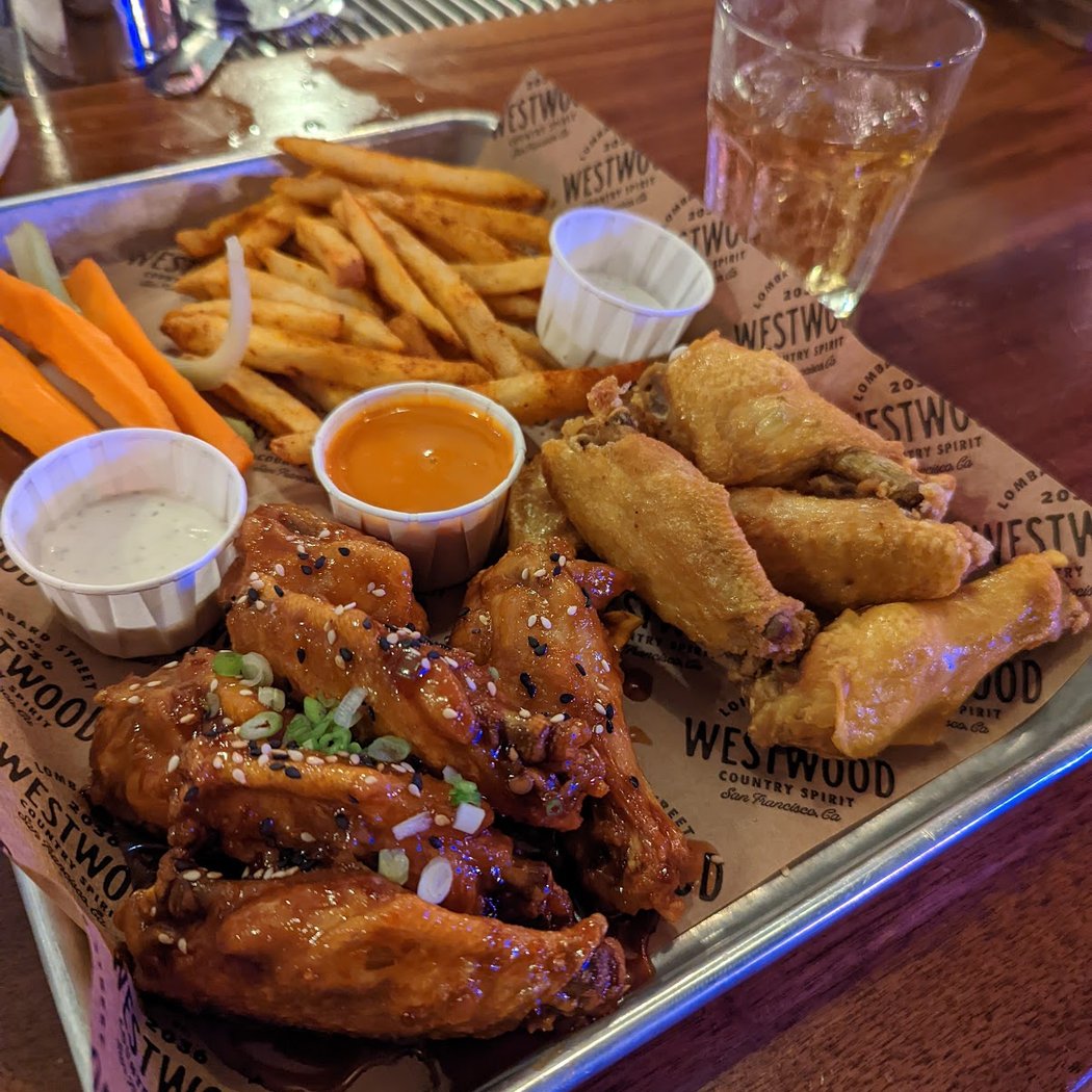 Free Fight Nights + Live Sports 3