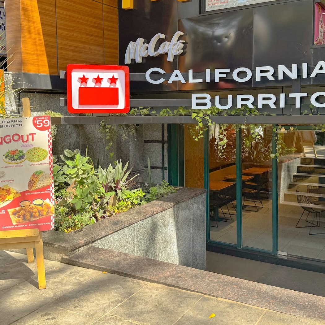 California Burrito Mexican Kitchen @ Gandhi Bazaar 2
