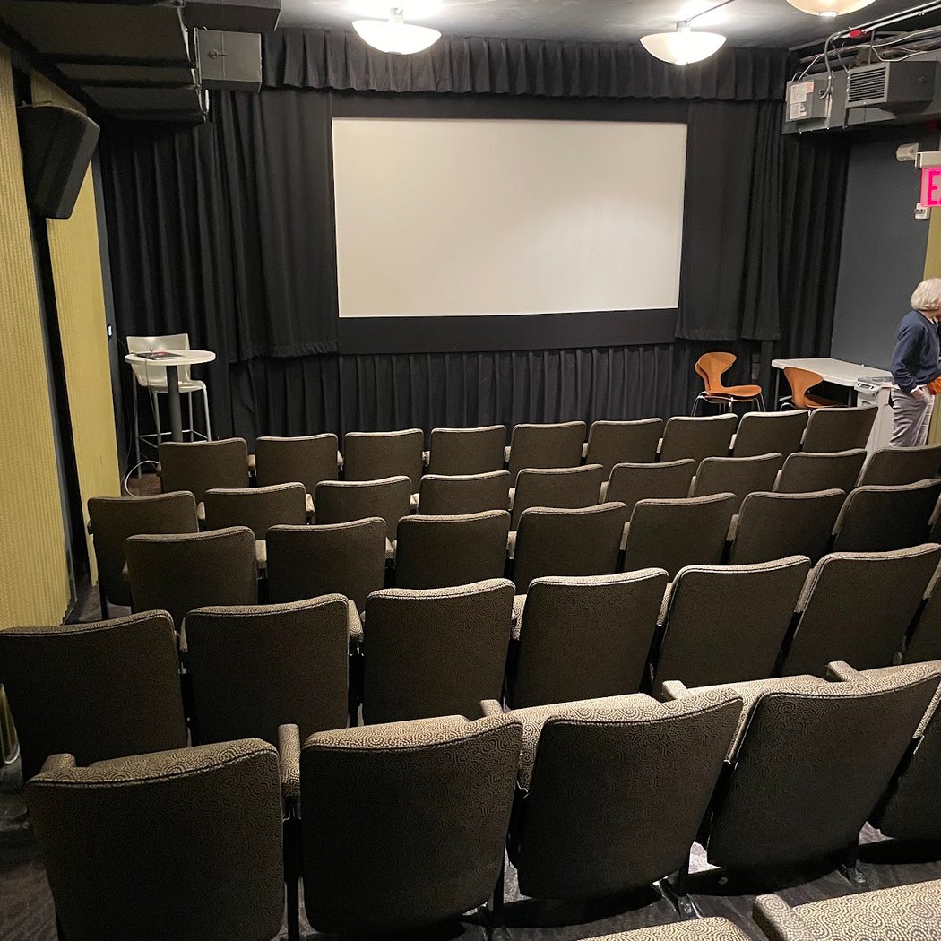 New Plaza Cinema 3
