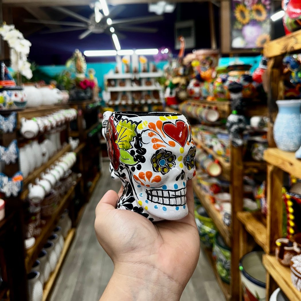 El Bazar Azteca 1