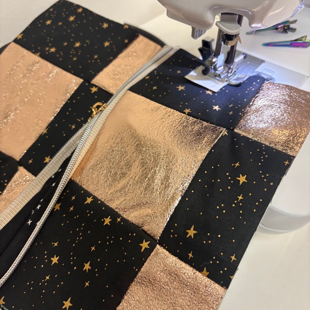 Wicked Themed Zip Pouch 8+ 3