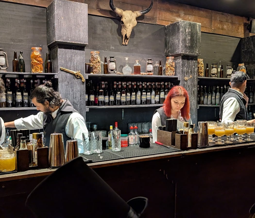 Moonshine Saloon 3