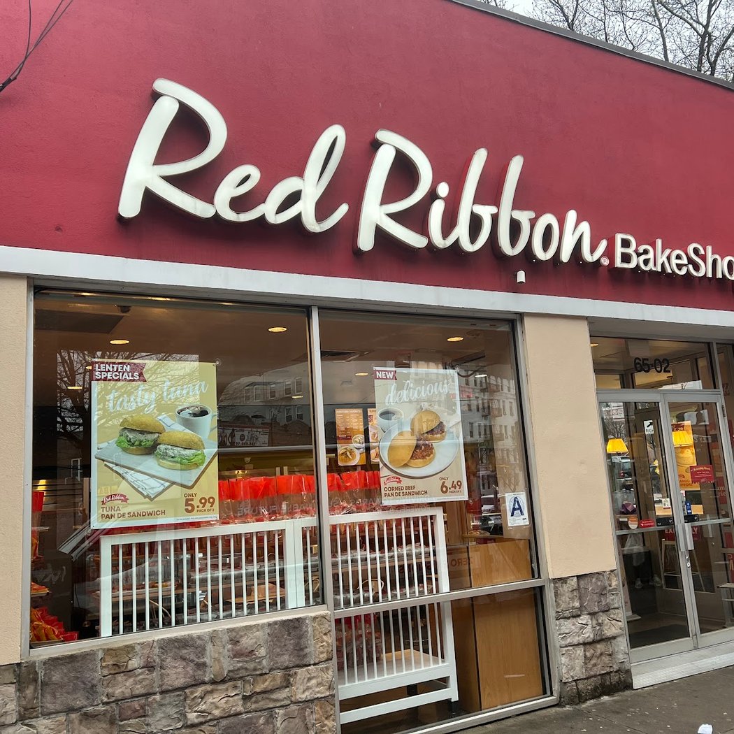 Red Ribbon Bakeshop 2