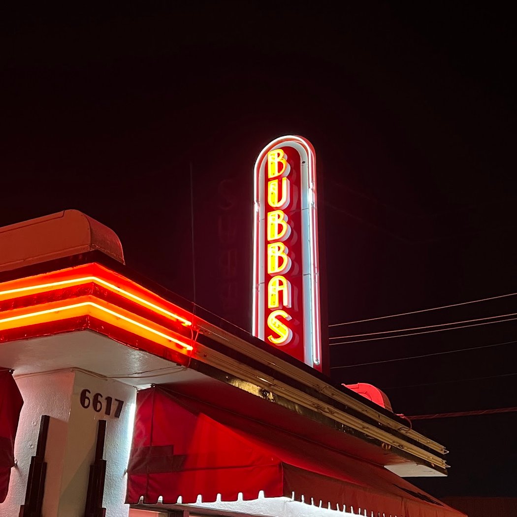 Bubba's Cooks Country - Dallas 3