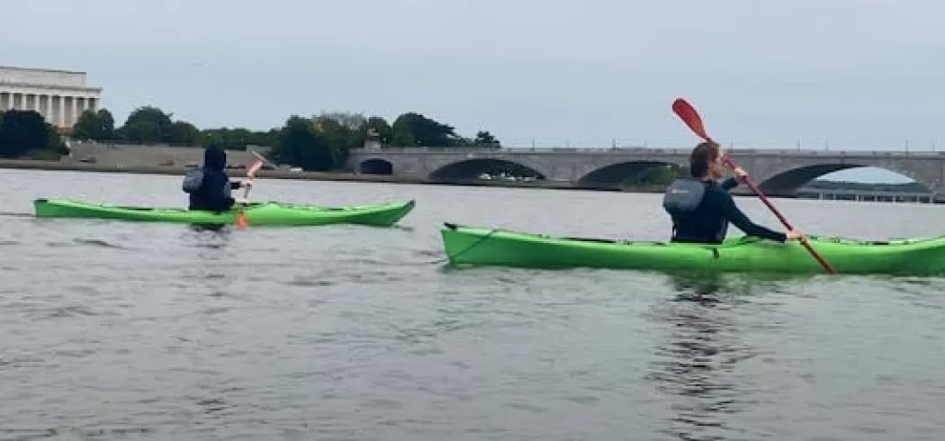 Kayak Monument Tour