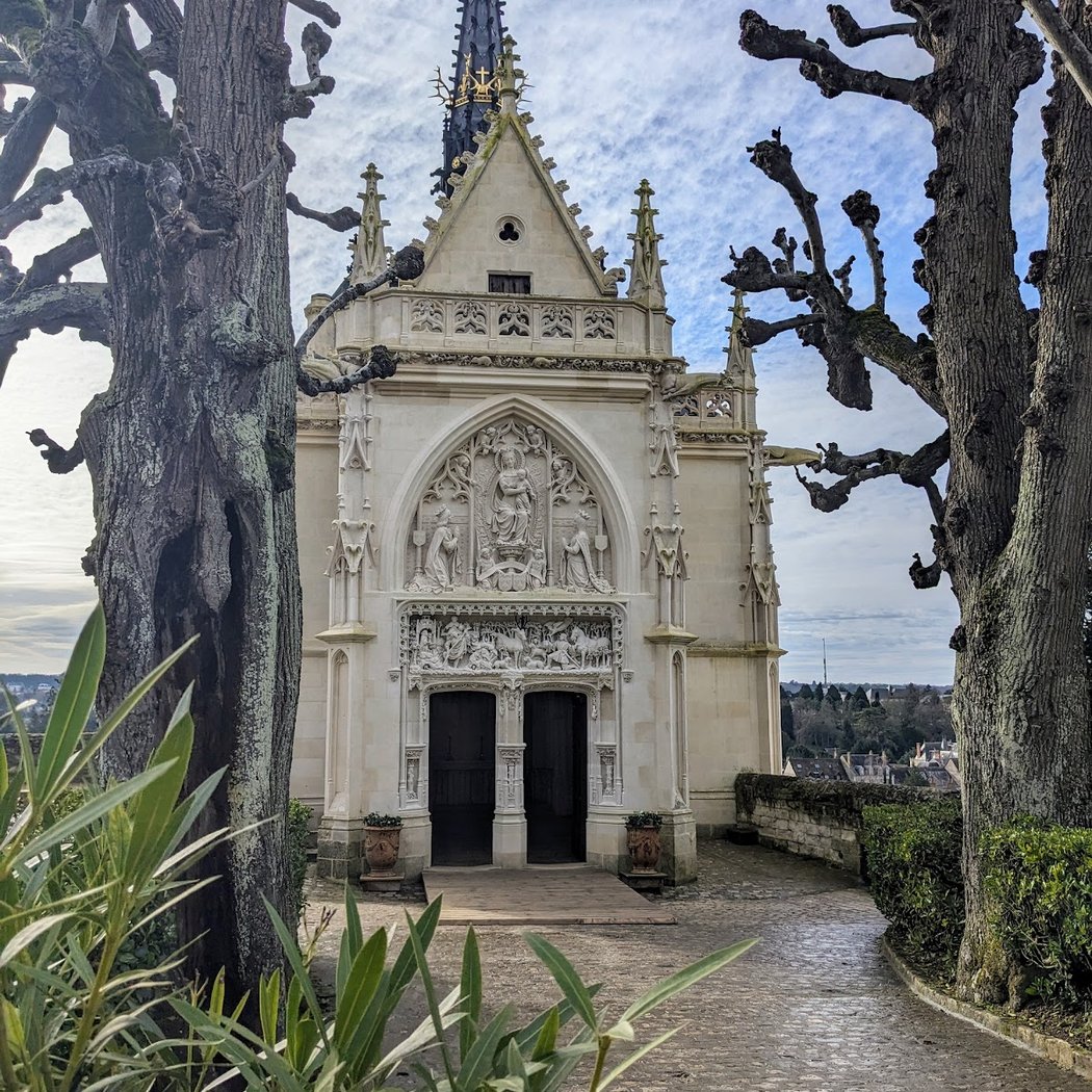 Tomb of Leonardo da Vinci 2
