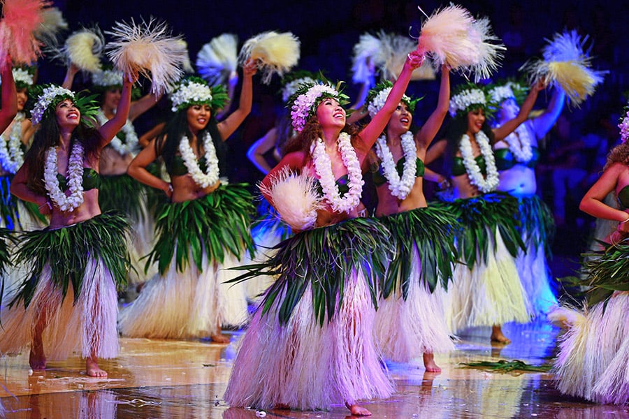 Islands in Motion: A Polynesian Luau Experience 1