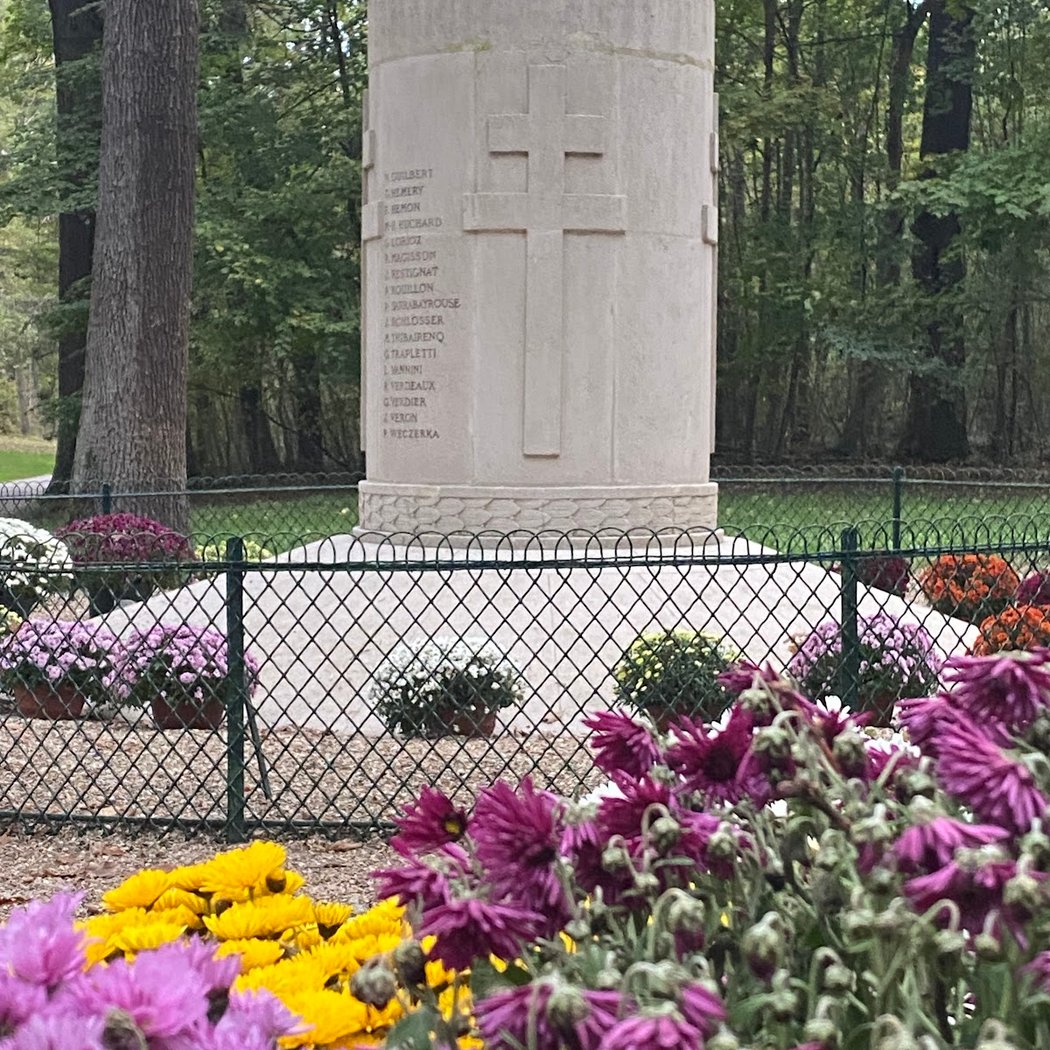 Monument de la Cascade du Bois de Boulogne 1