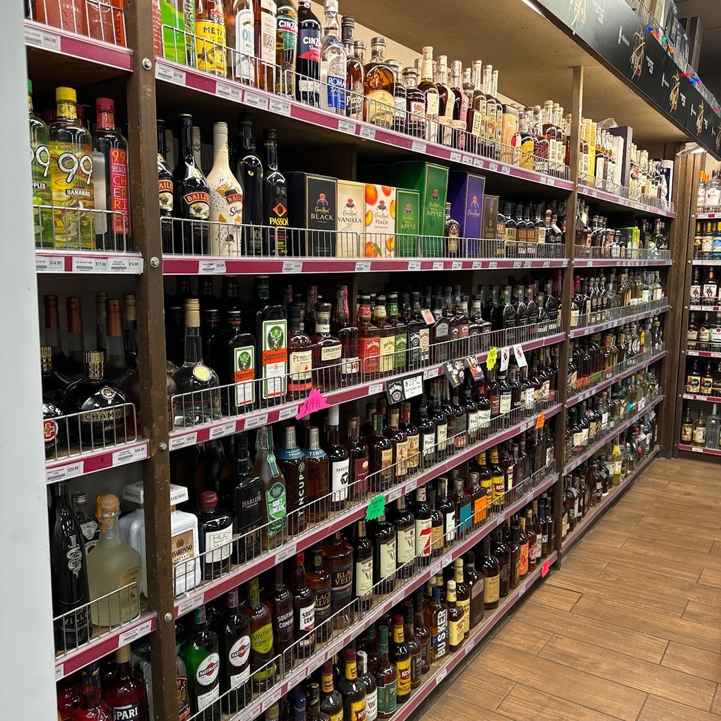 LIQUOR MART 3