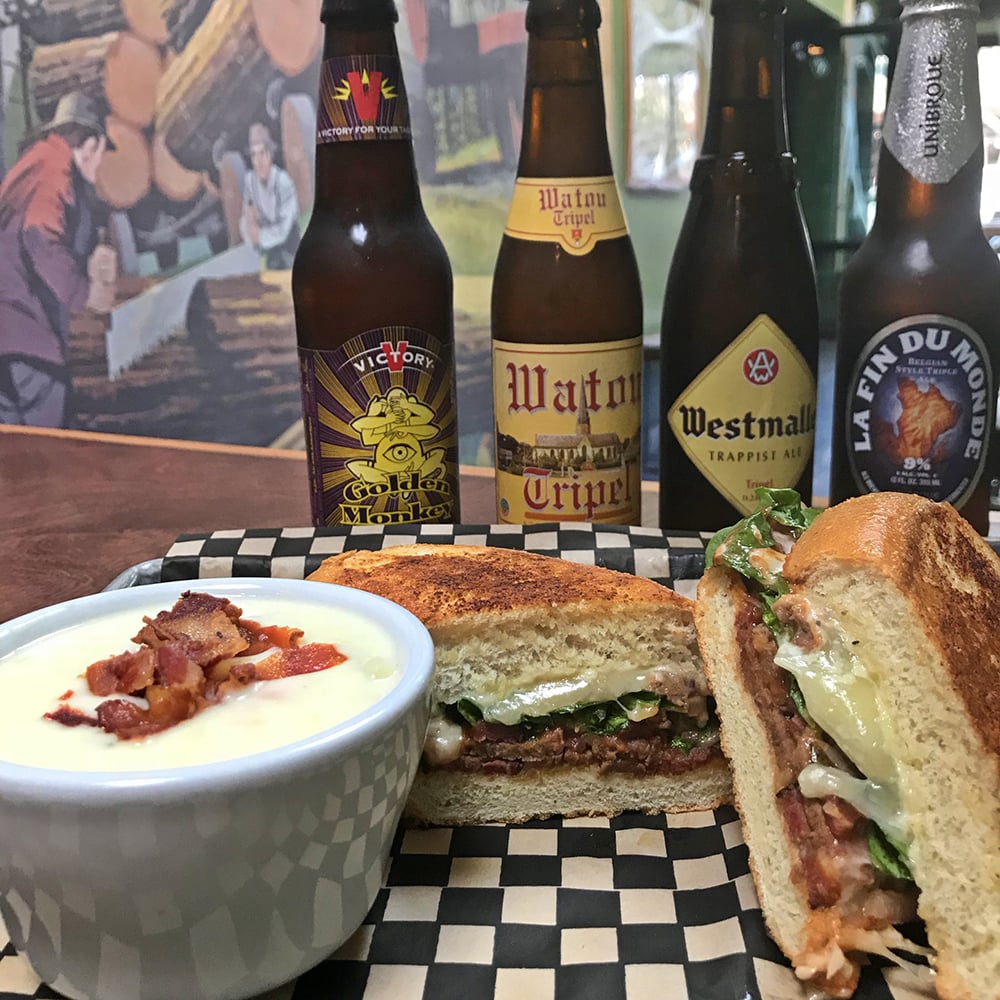 Peaks & Pints Tacoma Craft Beer Bar, Bottle Shop & Restaurant 1