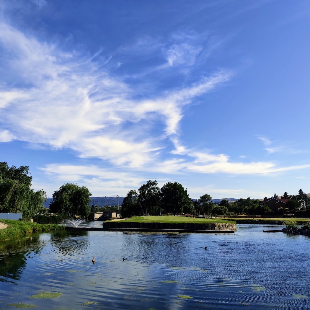 Mid-day Tee Times 3