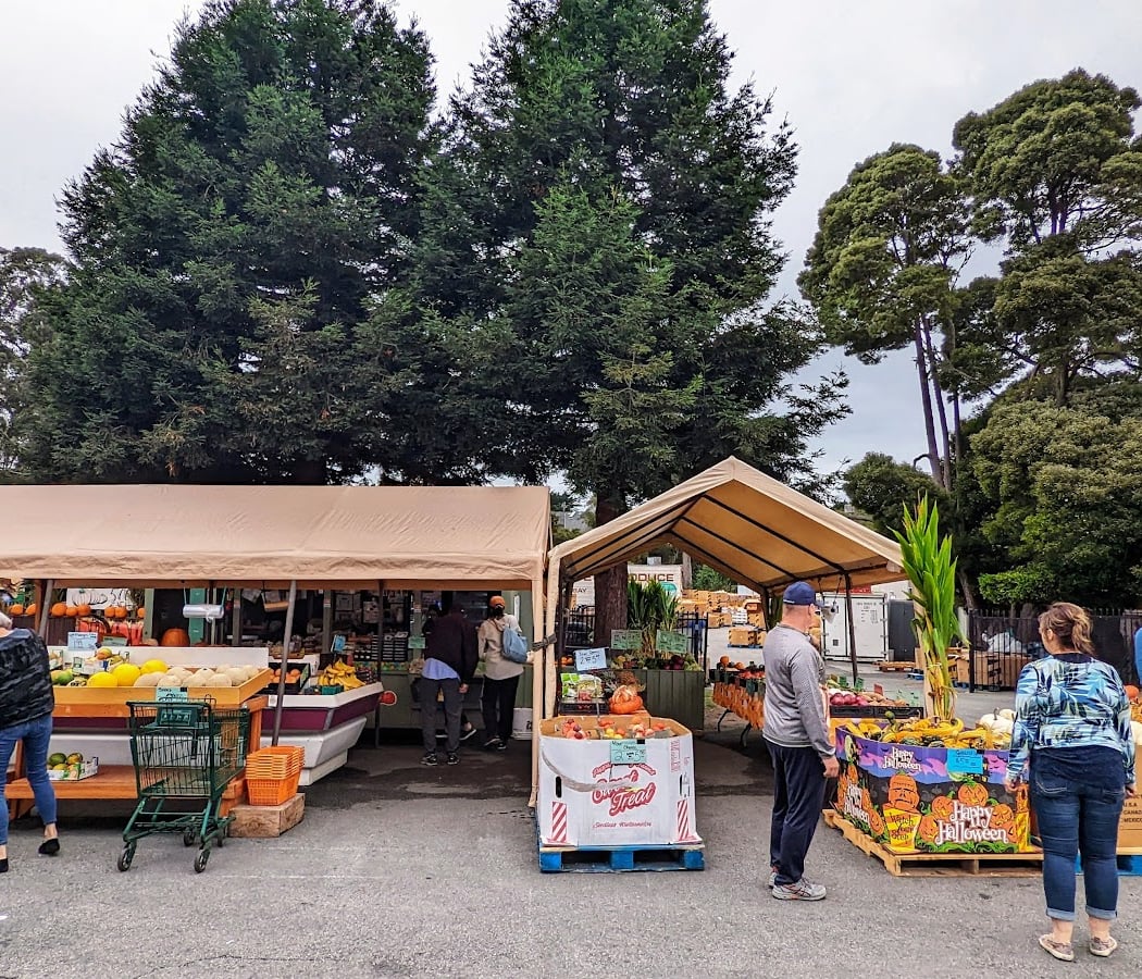 Tom & Pete's Produce 3