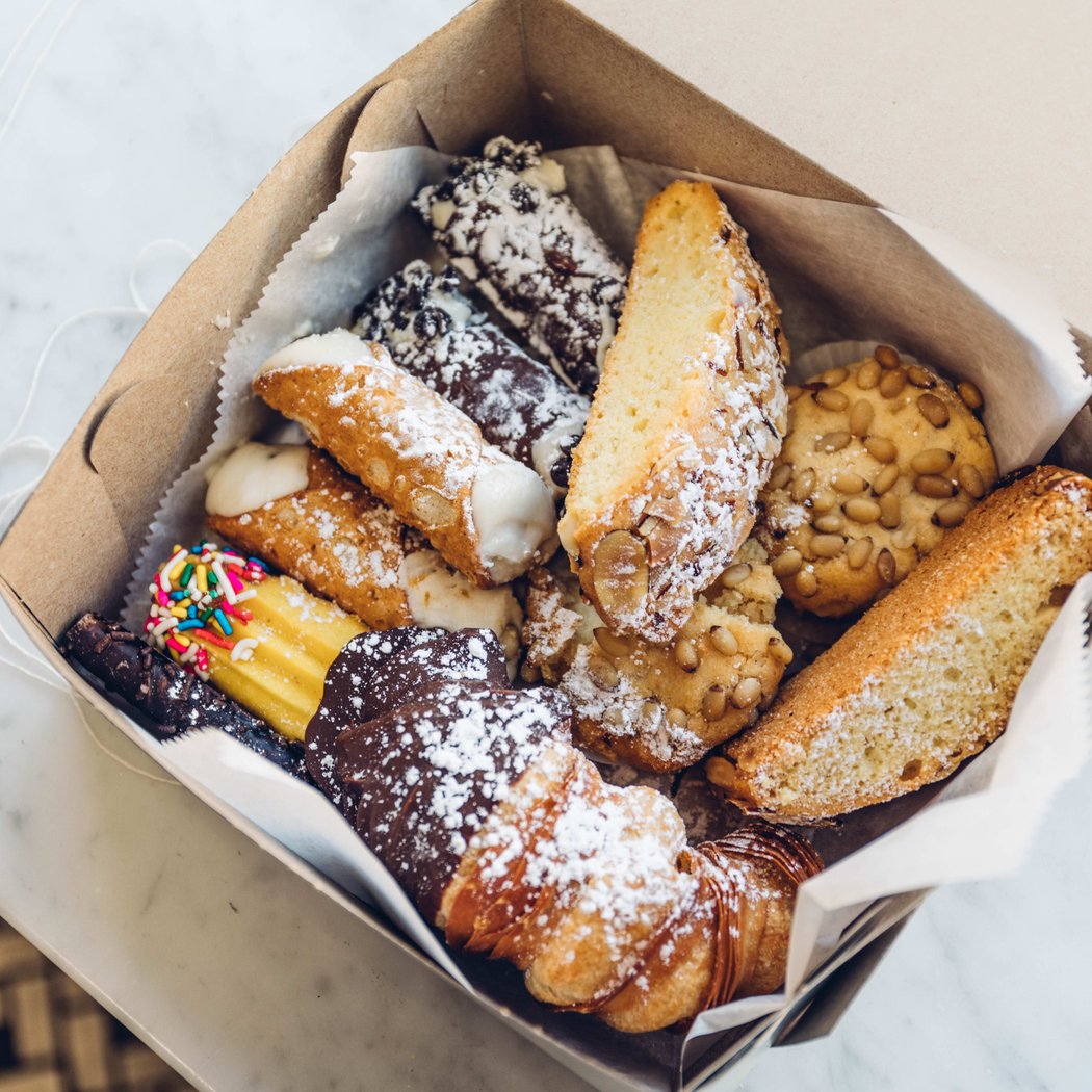 Artuso Pastry Shop 3