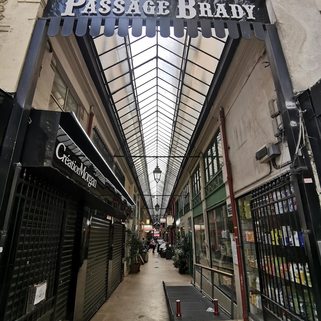 Taste your Way through Passage Brady 2