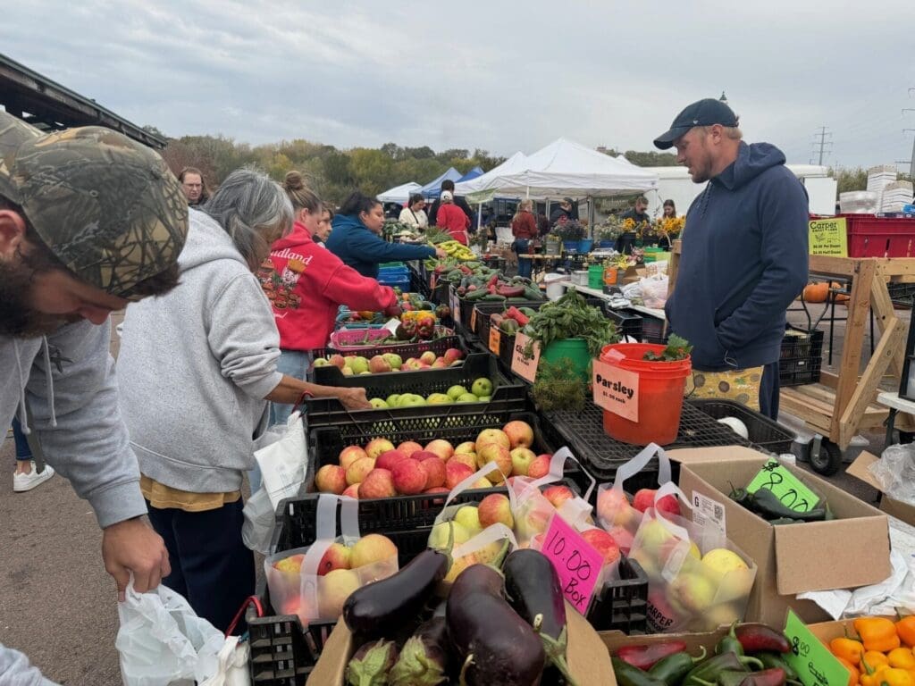 Falls Park Farmers Market 1