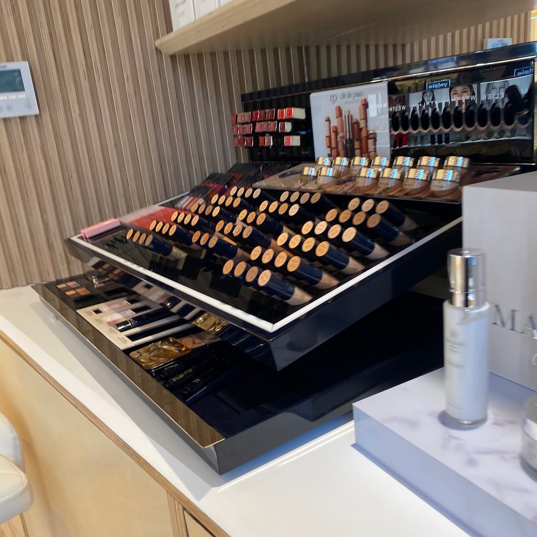 ReVive Facial Event 3