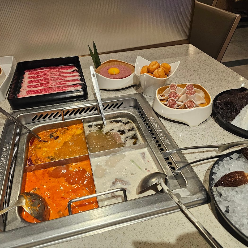 Haidilao HotPot Chicago Inc 3