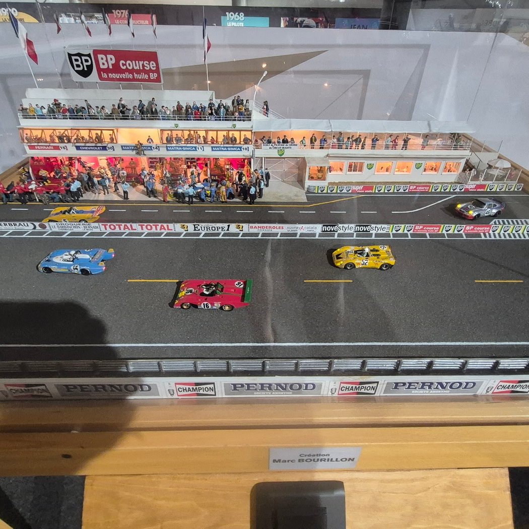 Le Mans Auto Moto Rétro 2