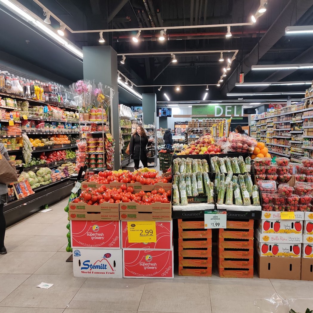The Food Emporium 2