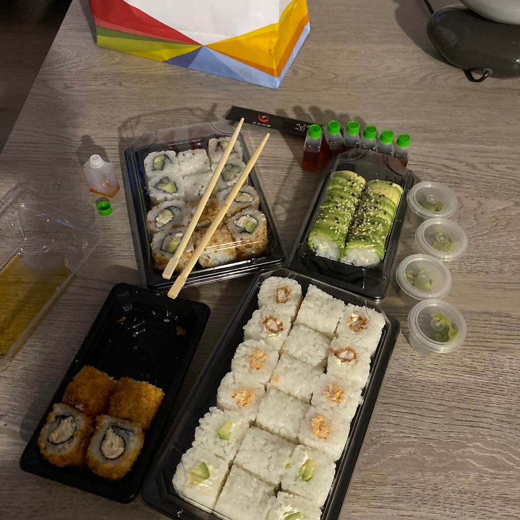 Ak Sushi 3
