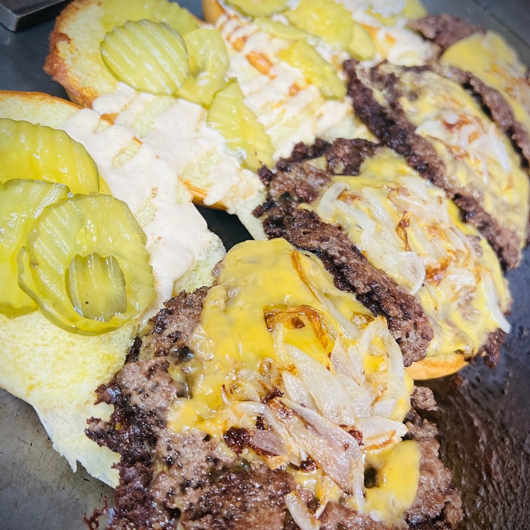 HUNCHOS Halal spot 3