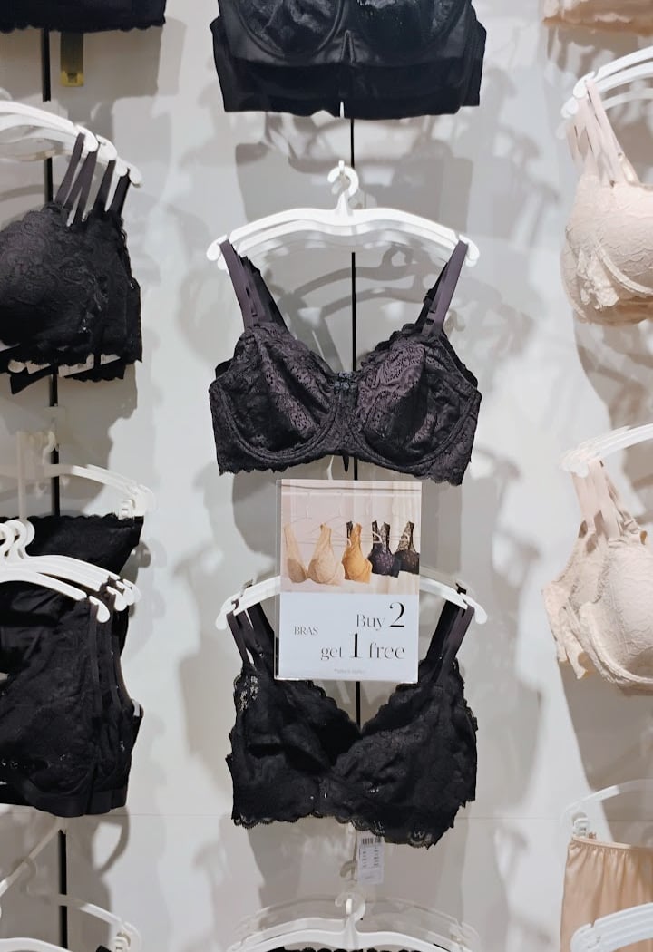 Intimissimi 1