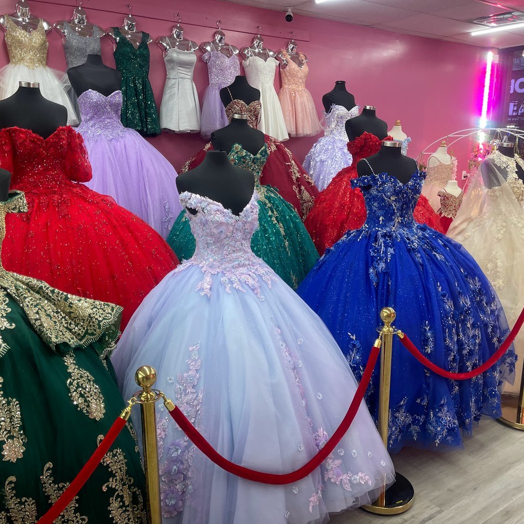 Quince Dresses NYC | Vestidos de Quinceaneras 1