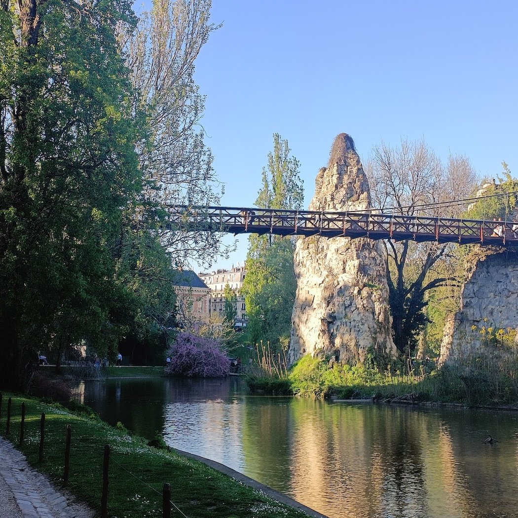 Passerelle du Parc des Buttes Chaumont 2