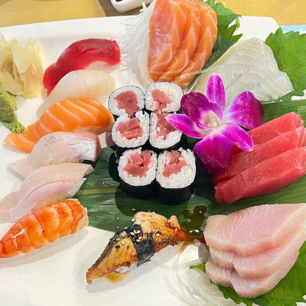 Mizu Sushi Bar & Grill 3