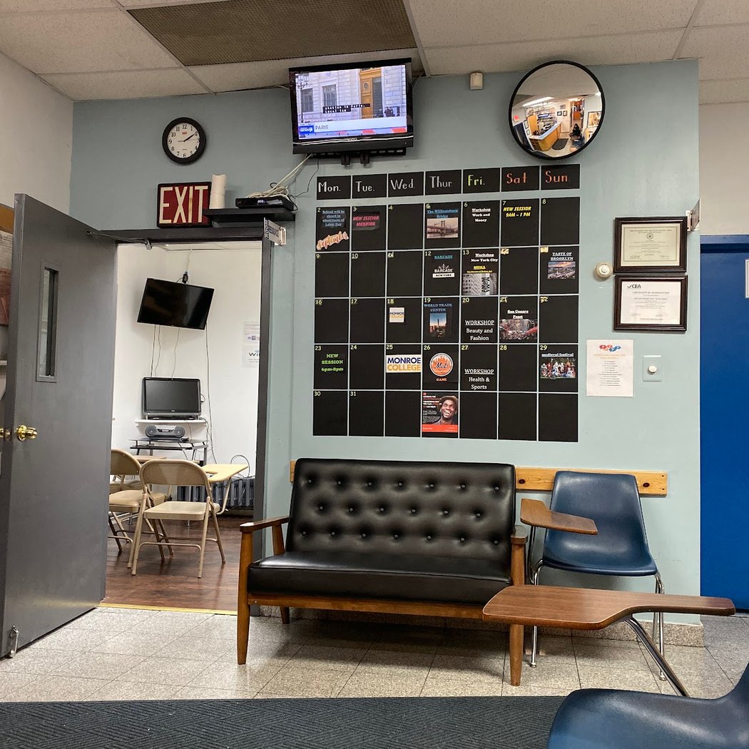 New York Language Center - Jackson Heights, Queens 2