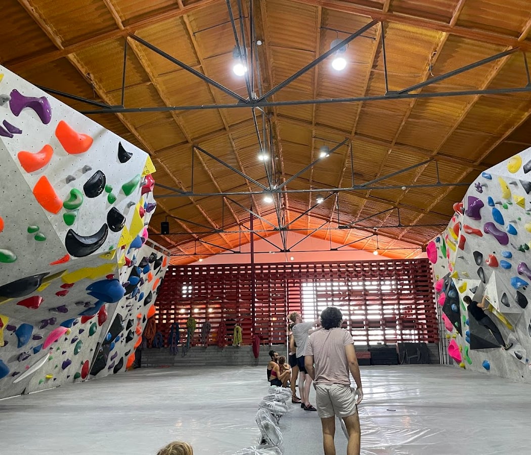 Vertigo Climbing Wall 3