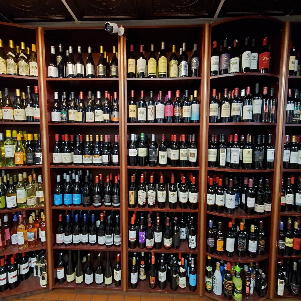 City Wine & Spirits 1