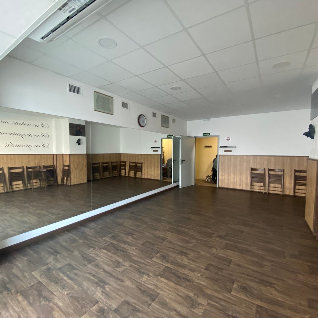 Escuela de flamenco Lola de Cái 2