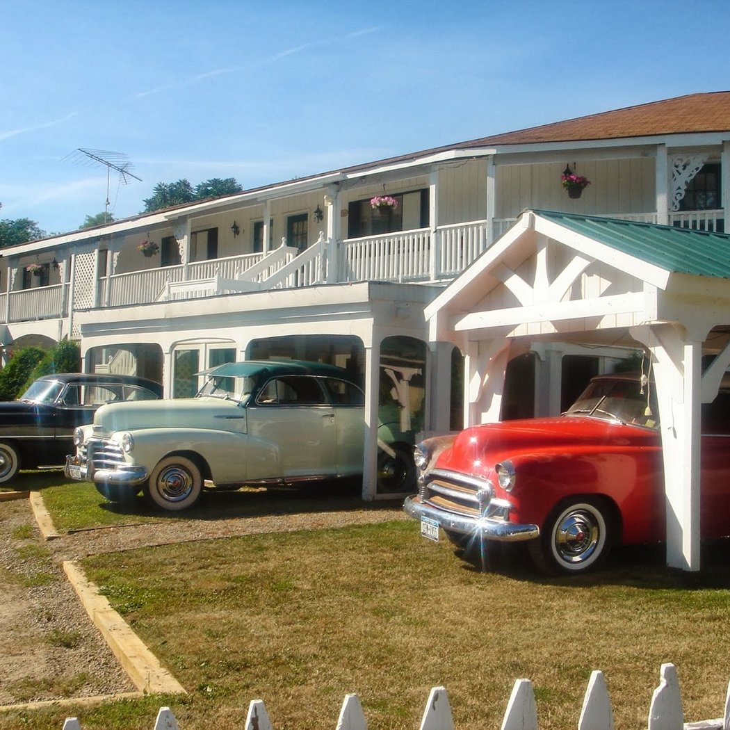Jenny's Country Manor Lodge 1