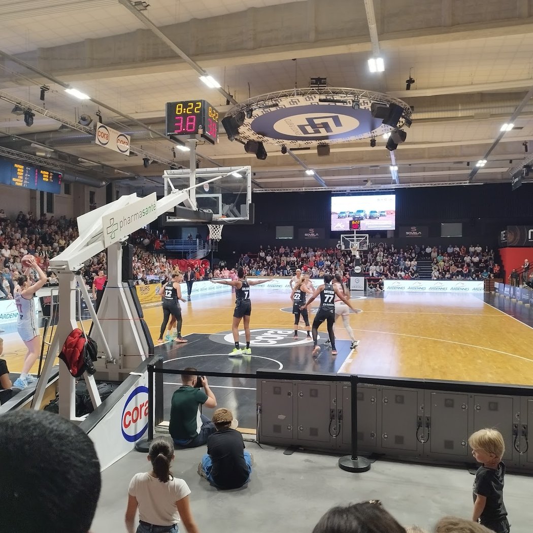 Tournoi à l'Arena 1