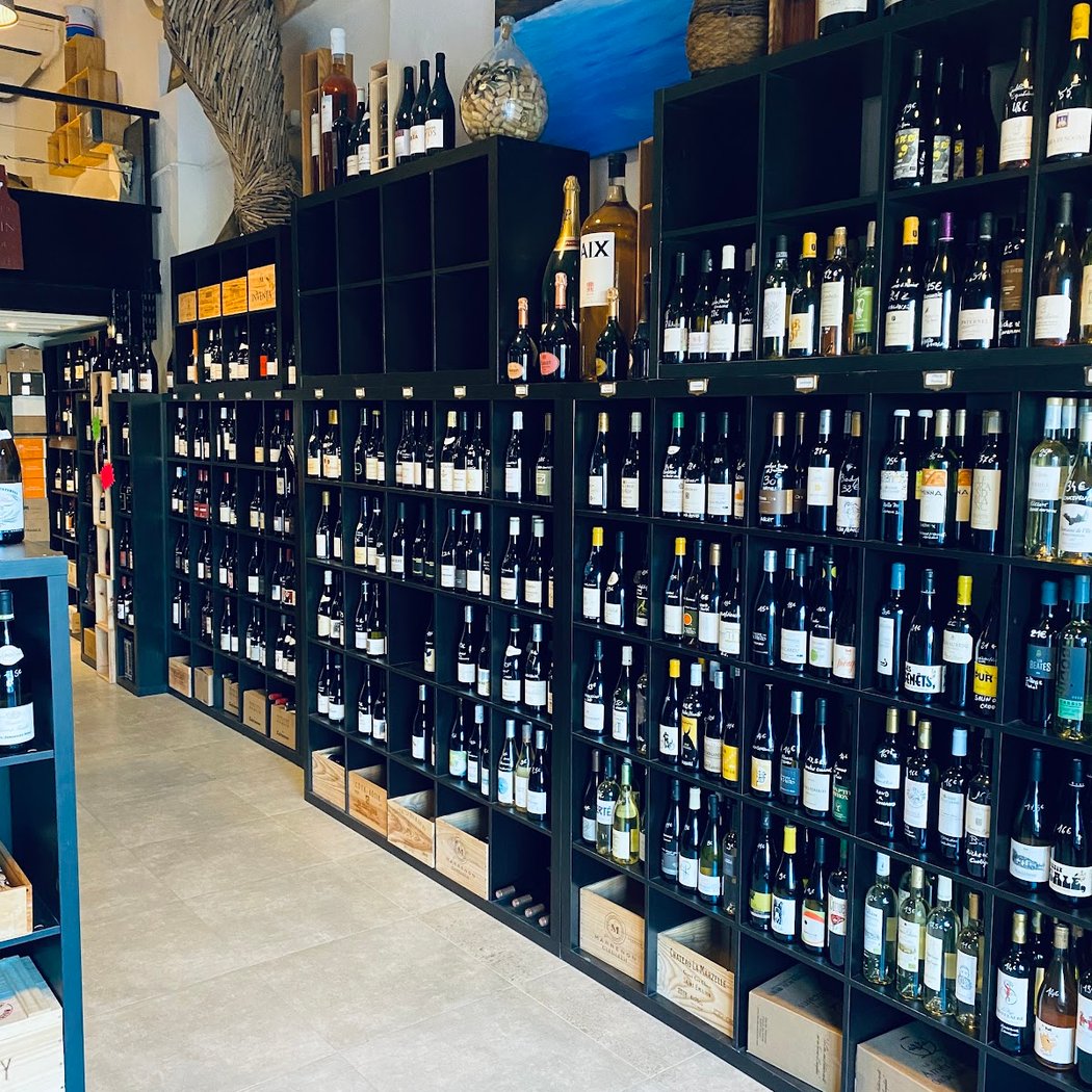 Lucienne & Pompette - Cave à vin & Fromagerie 2