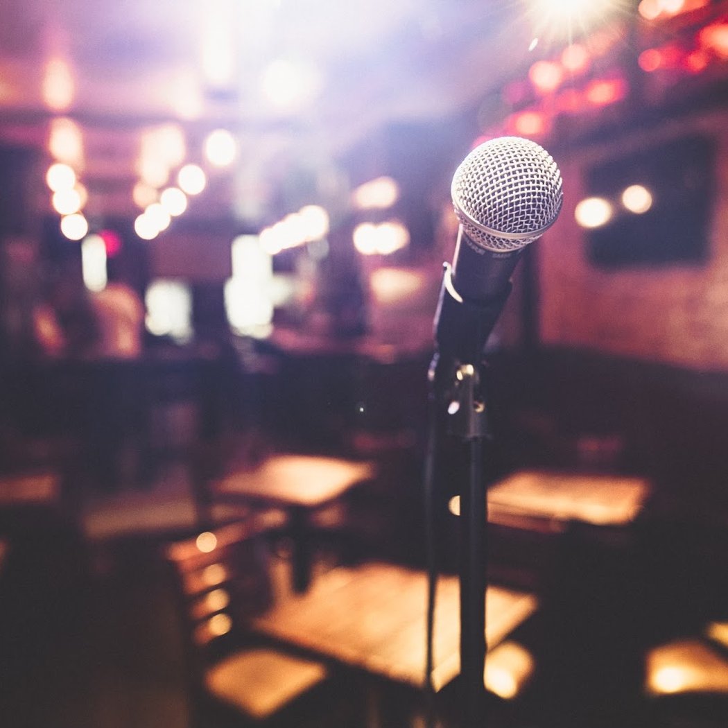 Stones Comedy Club 1