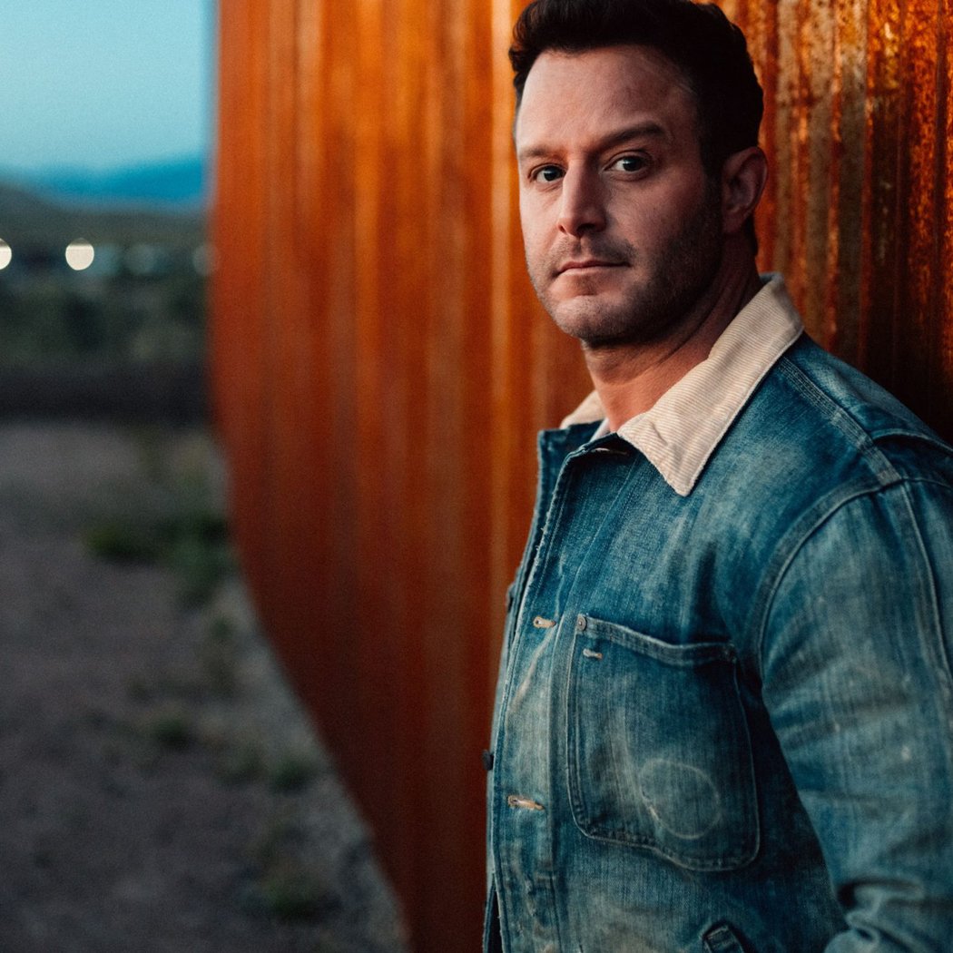 Easton Corbin 1
