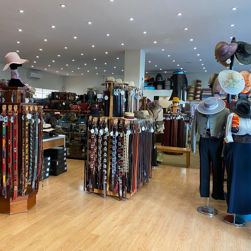 Antonio García hat shop 3
