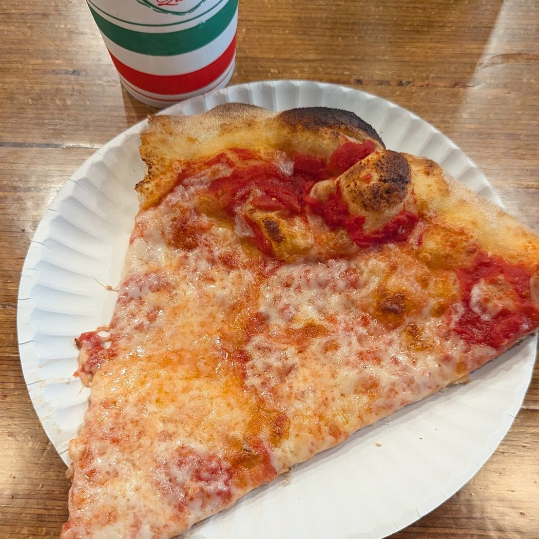 Salisbury's Pizza 3